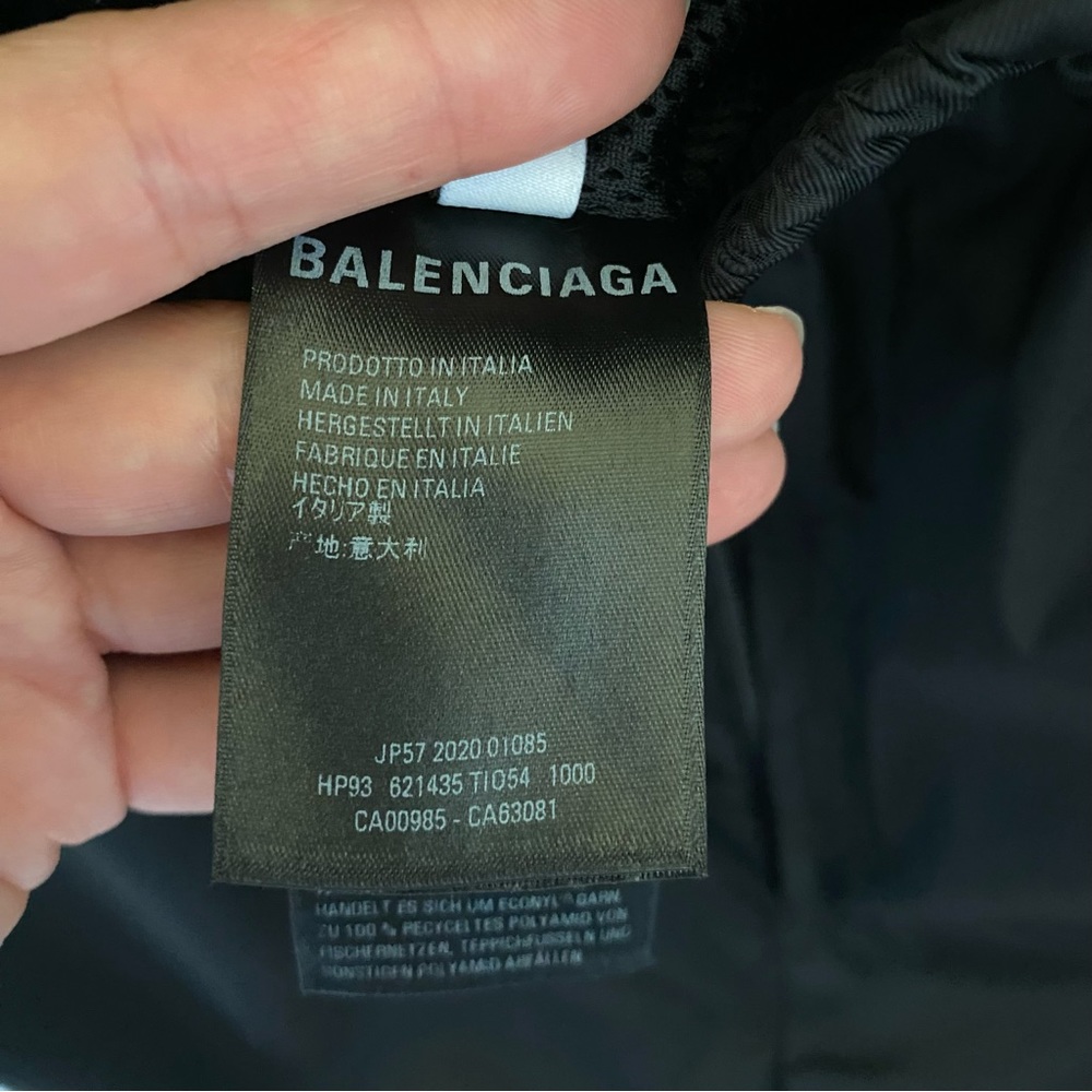 Authentic Balenciaga Drawstring Black Shorts Size Medium - Picture 14 of 16